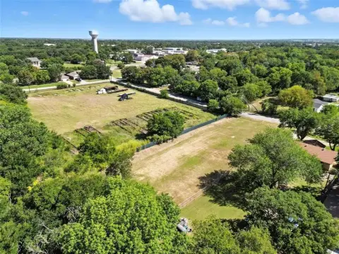 Residential Land in Seagoville, TX