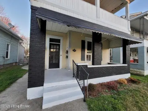 Updated Duplex Near Churchill Downs