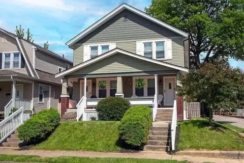 Fully Leased Duplex with Parking Pad