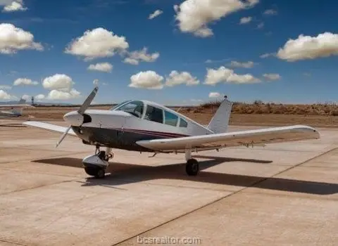 Airport Runway Lot for Hangar