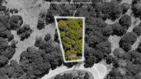 Land in White Bluff Resort