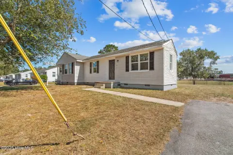 Duplex Near Camp Lejeune