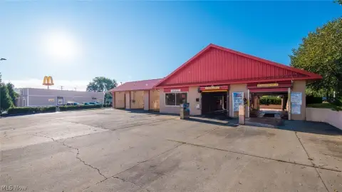 Self-Service Car Wash with Touchless Bays