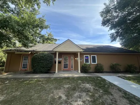 Bloomington Commercial Space For Rent