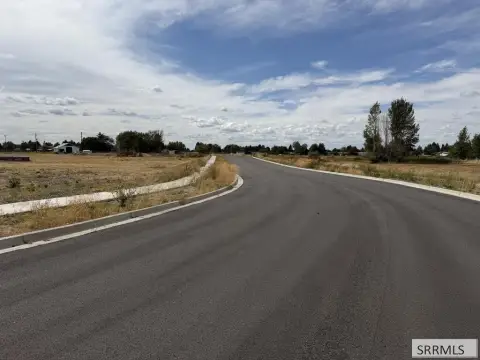 23-Acre Commercial Development Site