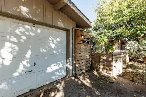 Turnkey Duplex in Raintree