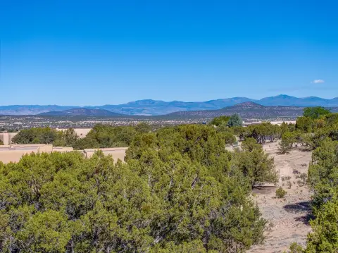 Land in Luxurious Las Campanas