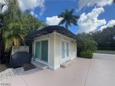 Motorcoach Resort Lot with Concrete Pad