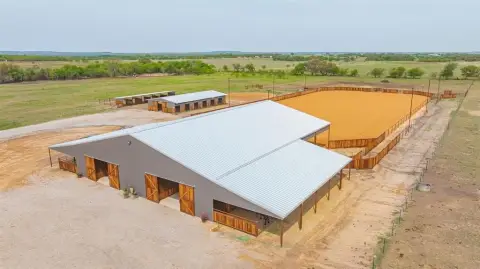 Turnkey Horse Property in Lipan