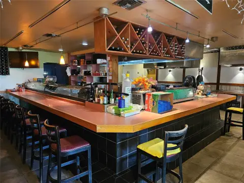 Established Teppanyaki Restaurant For Sale