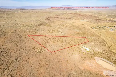 Kingman Land with Mountain Views