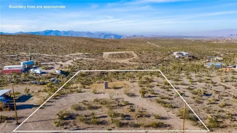 Meadview, AZ One Acre Lot
