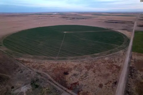 Fertile Cropland with Irrigation Rights