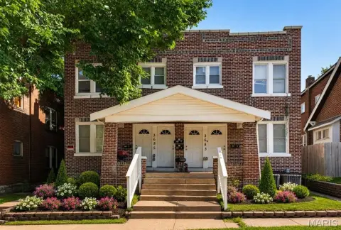 Four-Unit Brick Apartment Building