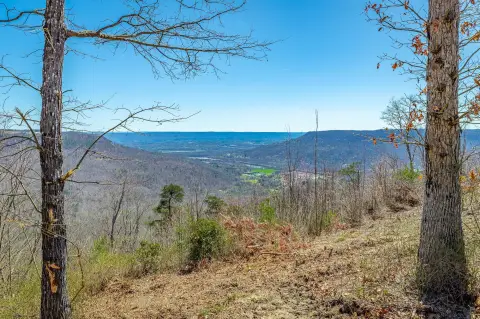 Bluff Lot in Jasper Highlands