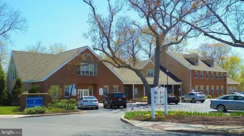 First-Floor Office Suite in Linwood