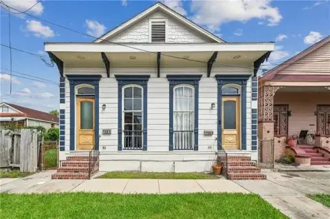 Renovated Duplex with Fenced Yard