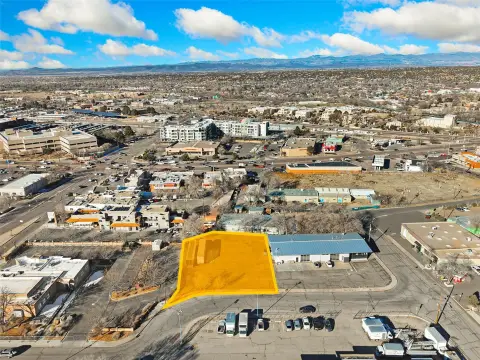 Santa Fe Commercial Land