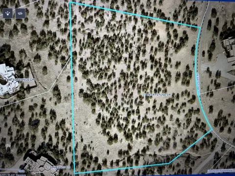 Santa Fe Land with Mountain Views