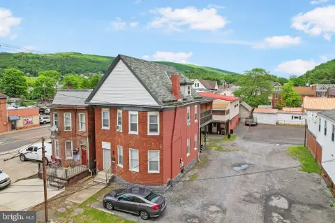 Duplex with Off-Street Parking