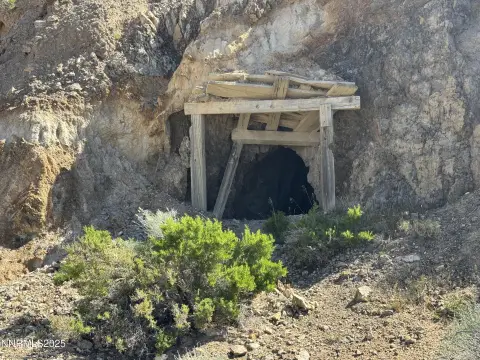 Pershing County Gold Mine Land
