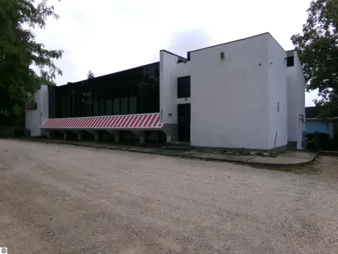 Multi-Tenant Office Building
