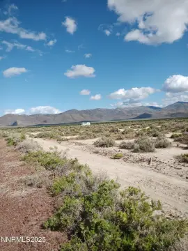 Flat 40-Acre Reno Land