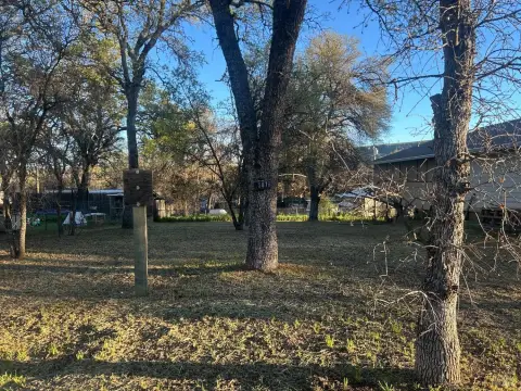 Residential Lot in Clearlake, CA