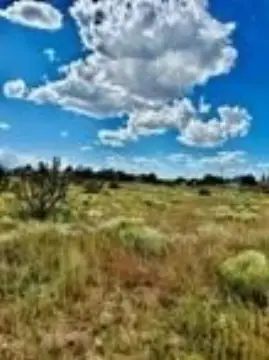 Expansive Land in Santa Fe