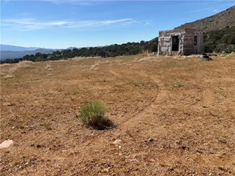 Kingman Land with Spectacular View