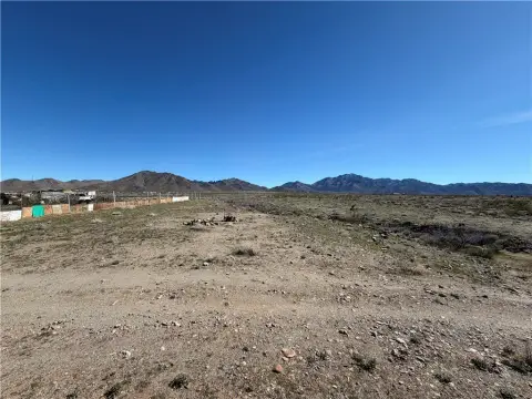 Land in Dolan Springs, AZ