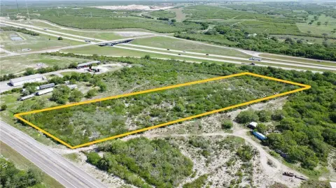 5 Acres Near Lake Corpus