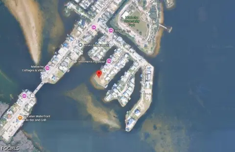 Waterfront Homesite in Matlacha, FL
