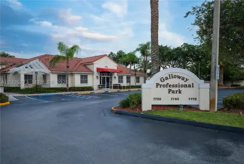Medical Office Condominium Corner Unit