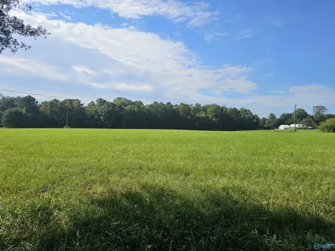 Pasture and Woodland Agricultural Tract