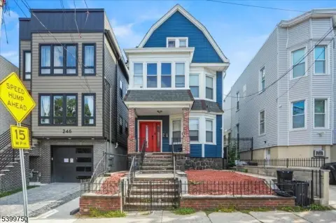 Modernized Multi-Family in West Bergen