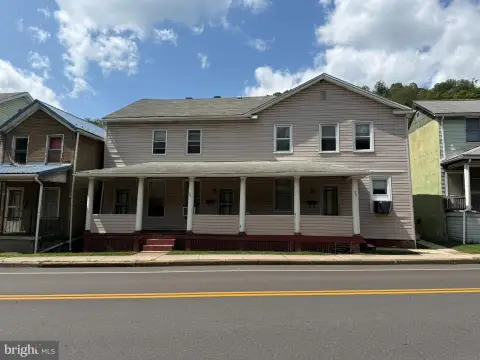 Duplex with Detached Garage