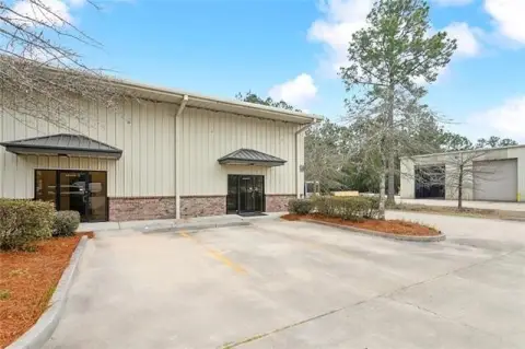 Renovated Flex Space with Roll-Up Doors
