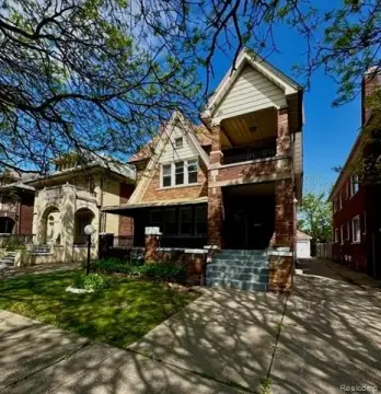 Income Producing Colonial Duplex