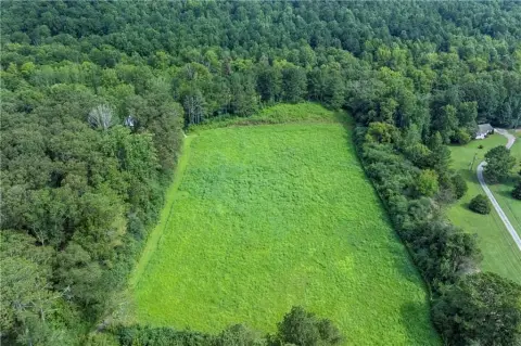 Creekfront Agricultural Land