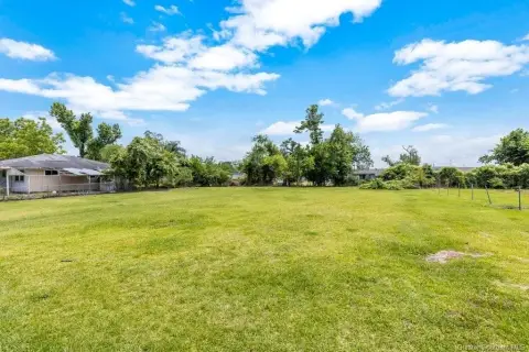 Residential Land in Lake Charles