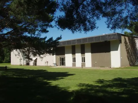 Park Falls Commercial/Industrial Building