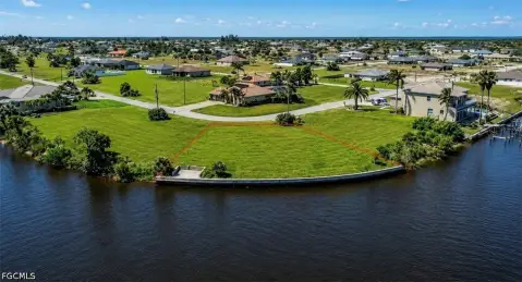 Waterfront Land in Cape Coral