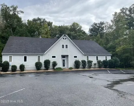 Elizabeth City Commercial Space Available