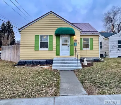 Live-Work Property with Garage