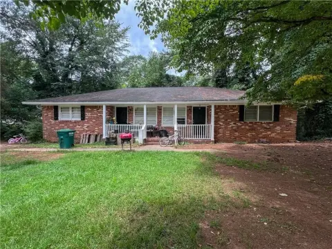 Four-Sided Brick Duplex