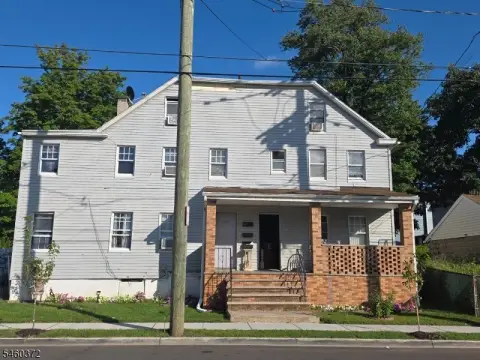 Side-by-Side Duplex with Large Yard