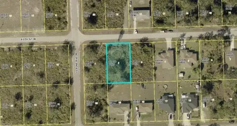 Residential Lot in Lehigh Acres