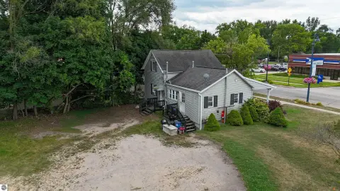 Corner-Lot Duplex