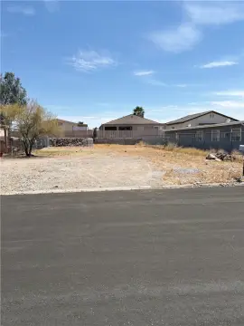 Residential Lot with Mountain Views